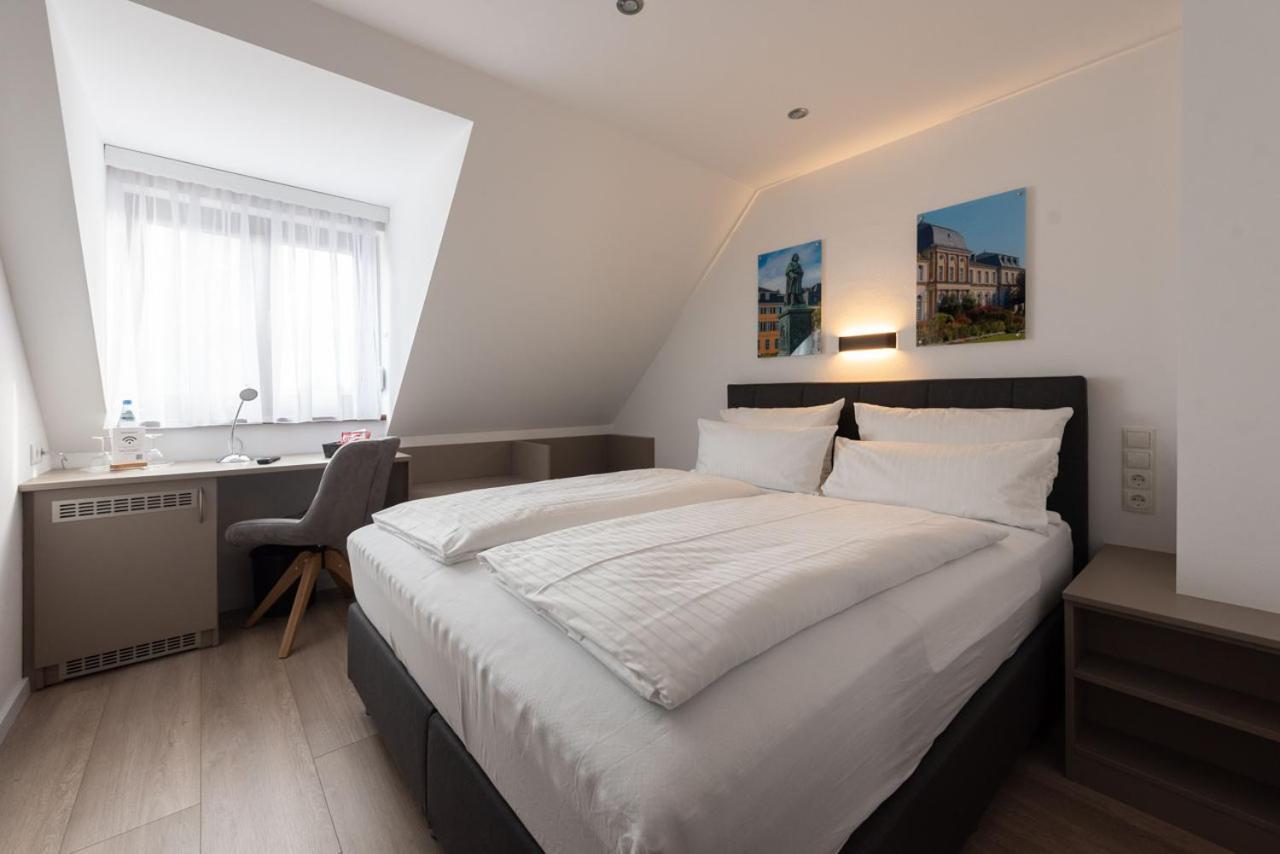 Hotel-Restaurant Sebastianushof บอนน์ ภายนอก รูปภาพ