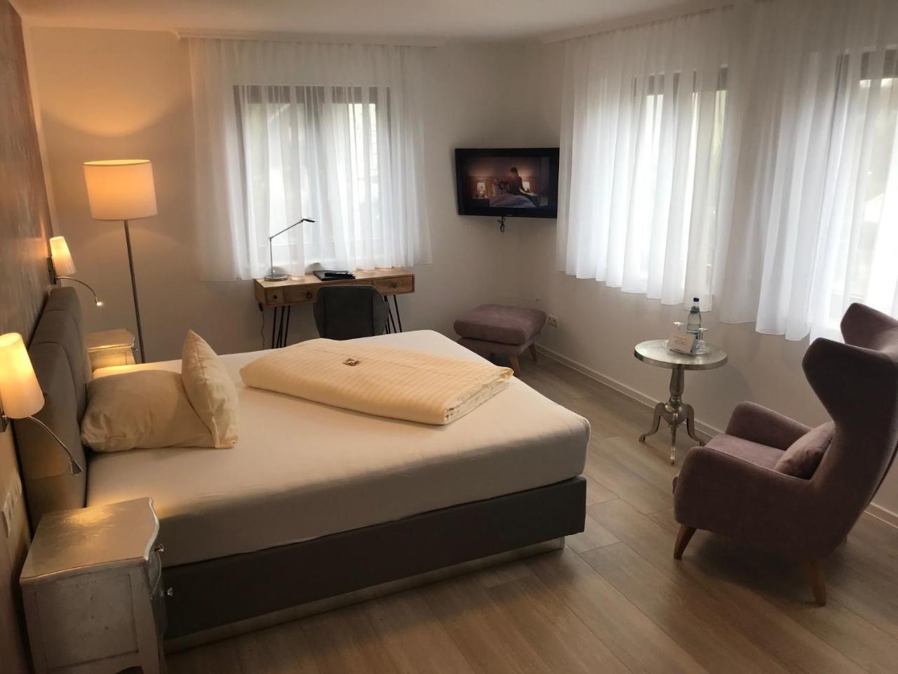 Hotel-Restaurant Sebastianushof บอนน์ ภายนอก รูปภาพ