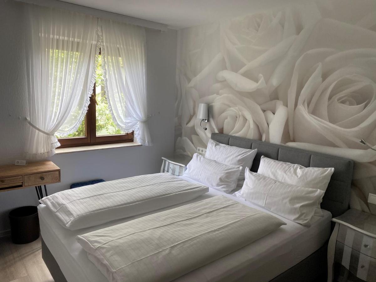 Hotel-Restaurant Sebastianushof บอนน์ ภายนอก รูปภาพ